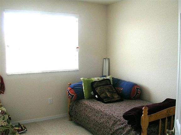 4th image of 5931 London Ln