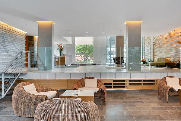 Rented by Level Group | media 30