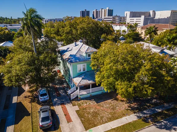 2023 Wilna St, Fort Myers, FL 33901