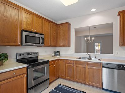 23 Suncrest Ct, Durham, NC, 27703