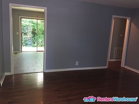 4th image of 6306 Thunderbird Dr