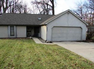 4531 Woodway Dr, Fort Wayne, IN