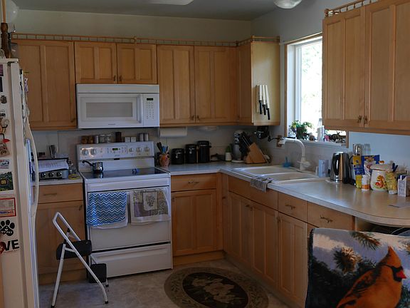 3rd image of 7305 NE 109th Ave