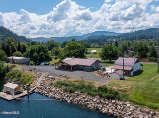 725 E Meadowhurst Dr, Saint Maries, ID 83861