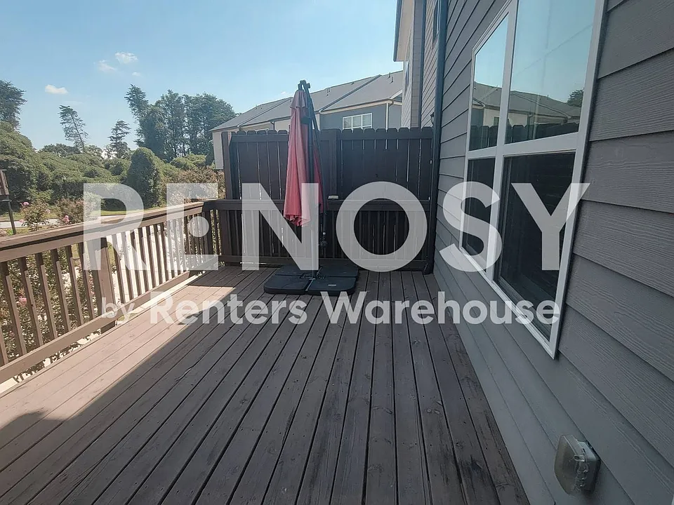 3619 Hawthorne Ter