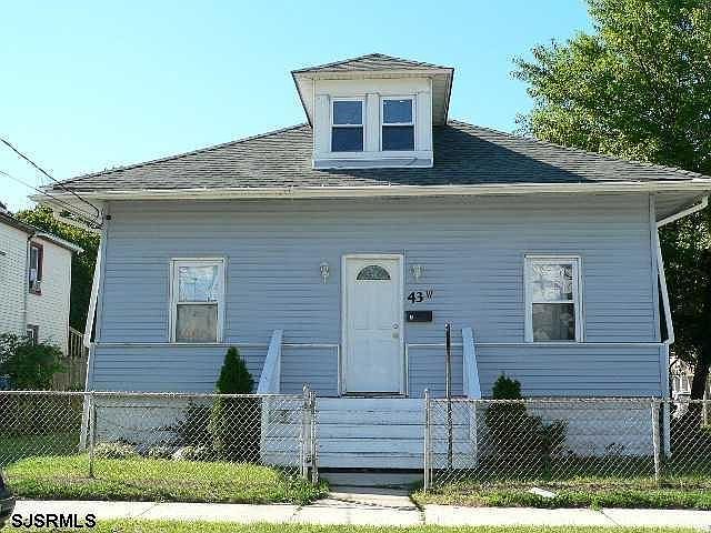 1st image of 43 W Adams Ave