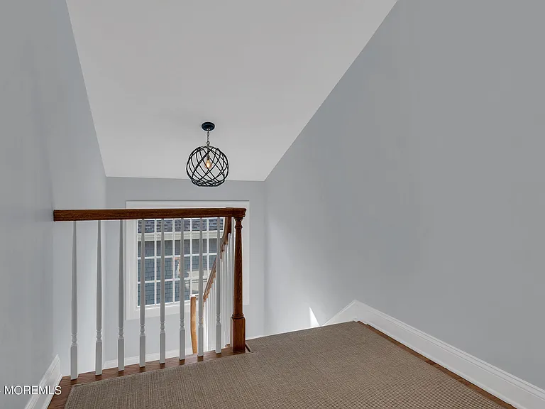 314 Jersey Ave — Photo 25
