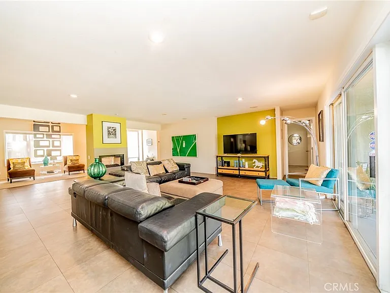 1600 E Palm Tree Dr — Photo 15