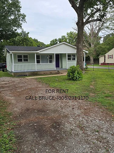306 Hillcrest Circle Dr Photo 1