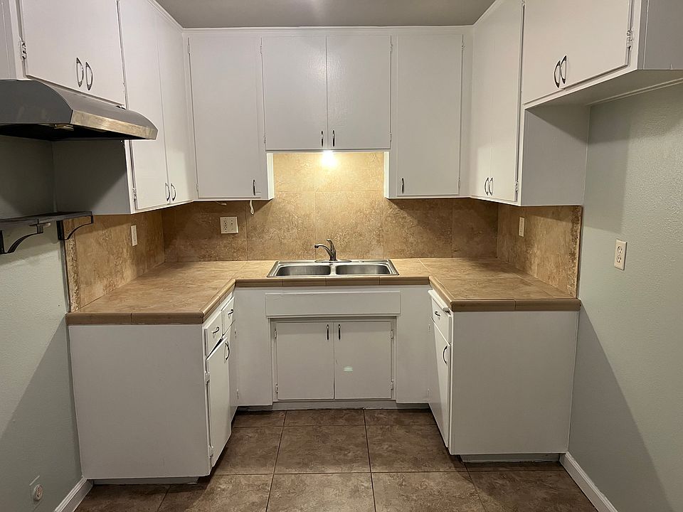1st image of 3519 21st St APT B