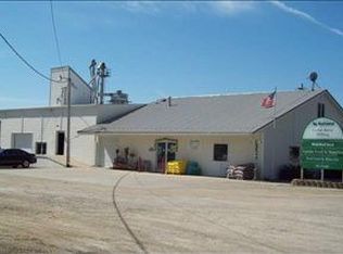 6848 E Washburn Rd, Waterloo, IA 50701