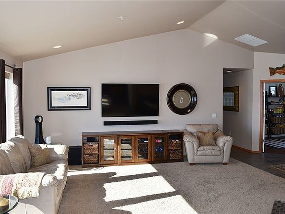 2nd image of 2306 Canyon Hills Dr