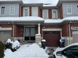 136 Golden Springs Dr, Brampton, ON L7A 4N7