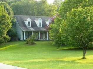 3159 Happy Valley Cir, Newnan, GA 30263