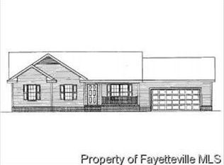 1988 Westcliff Rd, Fayetteville, NC 28304