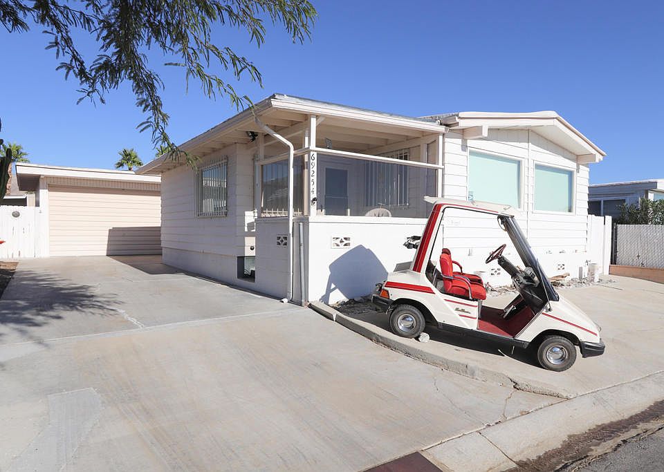 1st image of 69254 Crestwood Dr