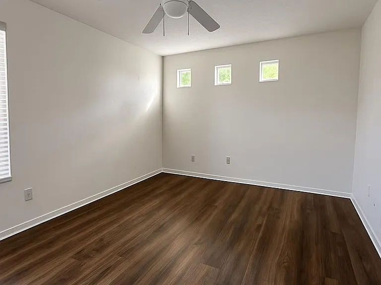1397 Holly Glen Run — Photo 18