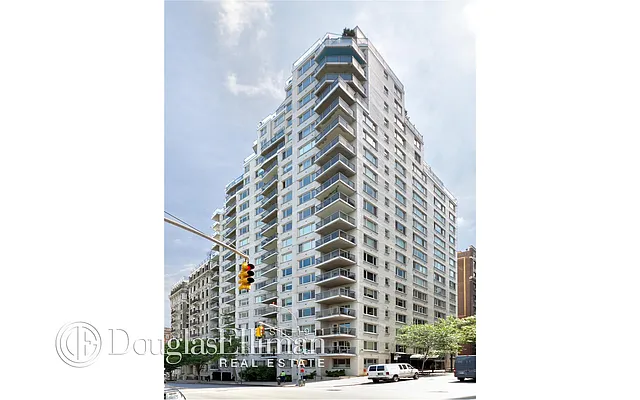 Sold by Douglas Elliman | media 35