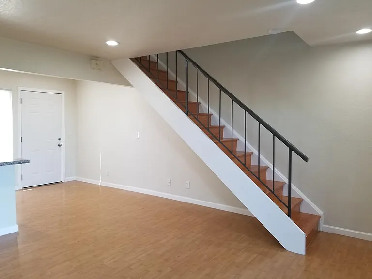 1991 Ascot Dr #2 — Photo 11