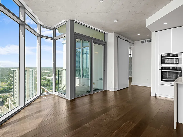 501 West Ave #3201 — Photo 13