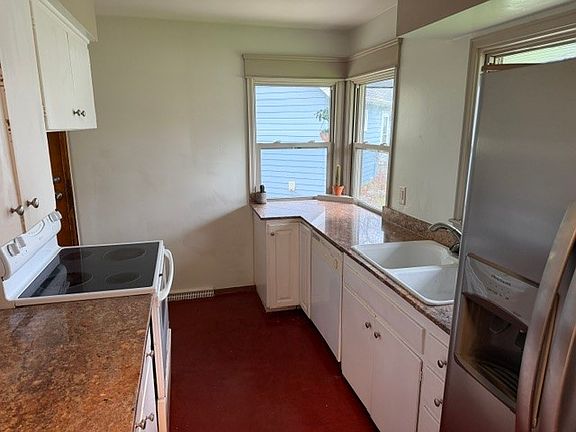4th image of 2525 27th St