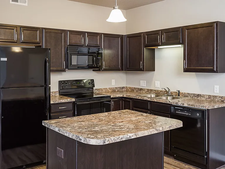 2314 E Porter Ave — Photo 11
