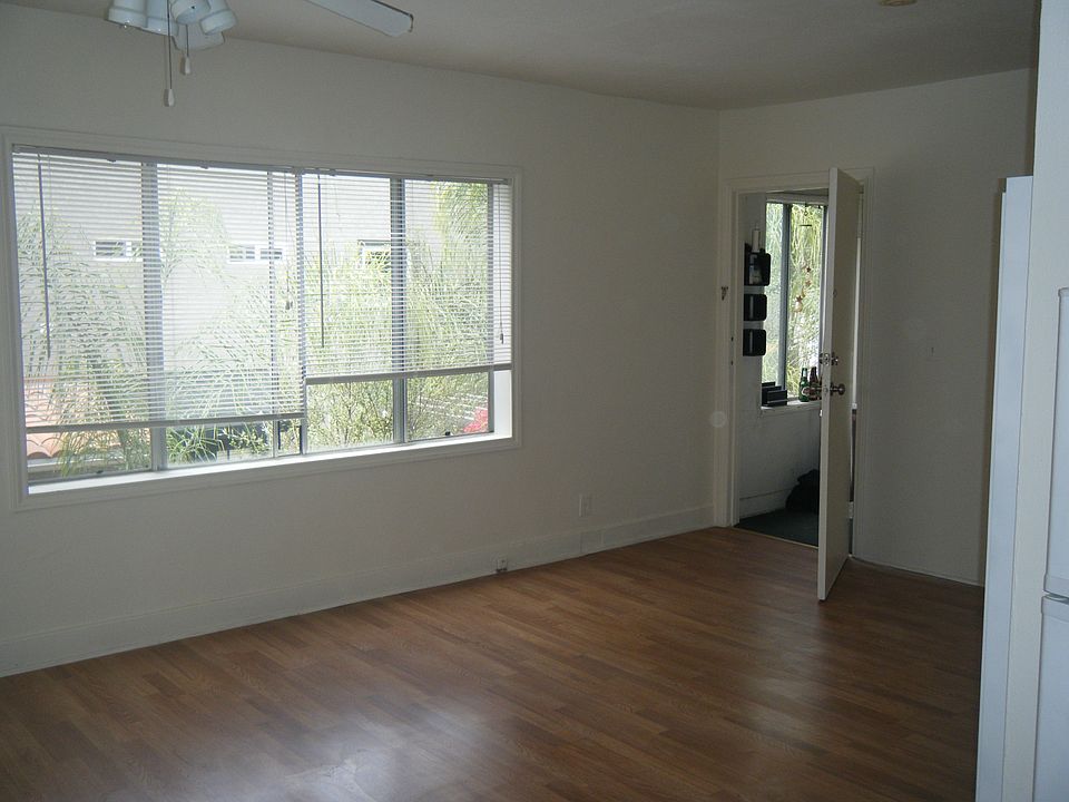 1st image of 122 Redondo Ave #B