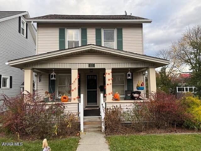 1st image of 311 26th Ave