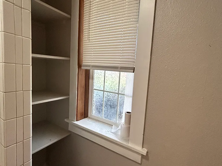 2855 N Humboldt St #6 — Photo 11