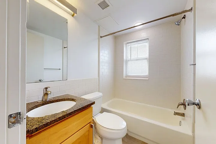 Clyde Manor — Photo 286