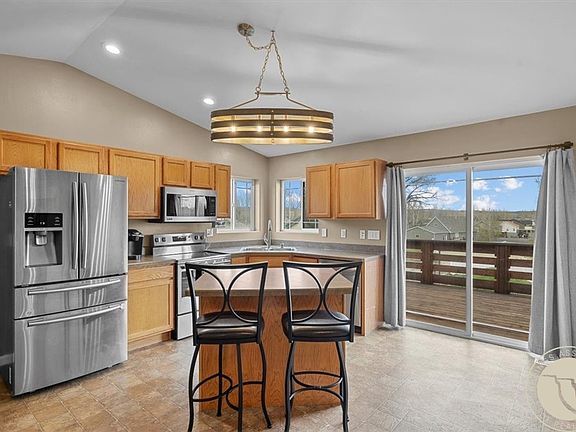 5th image of 1836 Wicks Ln