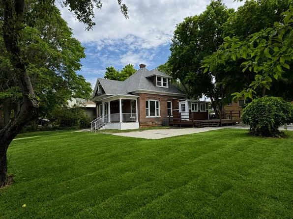 2569 S Green St, Salt Lake City, UT 84106