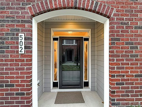 3rd image of 502 Violet Ct