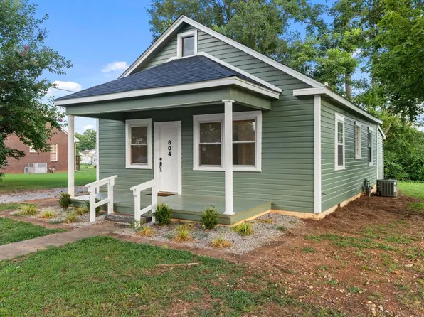 804 7th St, Tuscumbia, AL 35674