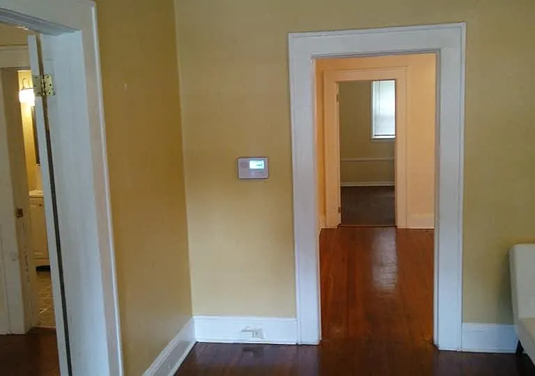 610 Holt Ave — Photo 10