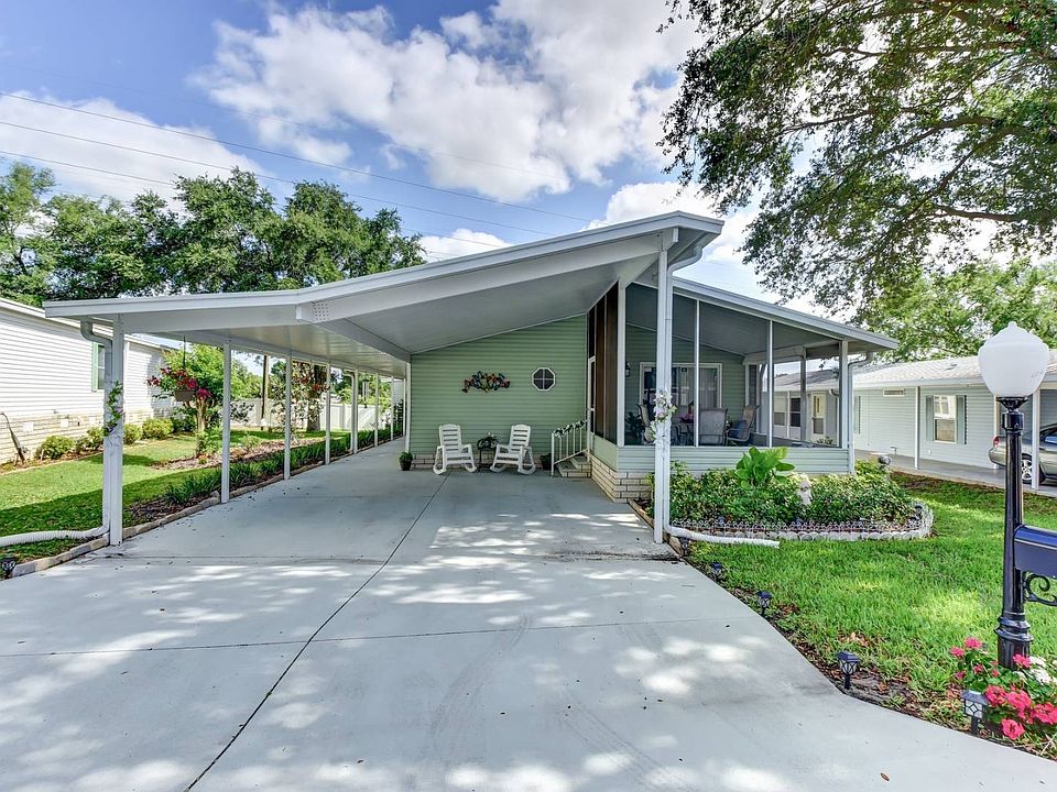 1st image of 465 Kingslake Dr