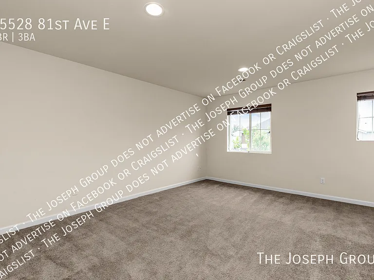 15528 81st Ave E — Photo 31