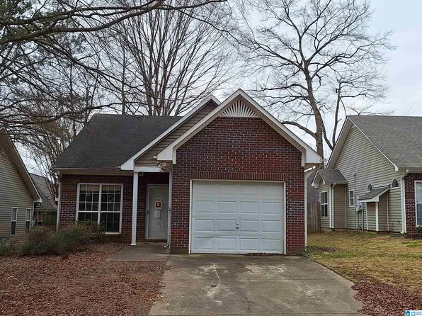 9439 Brook Forest Cir, Helena, AL 35080