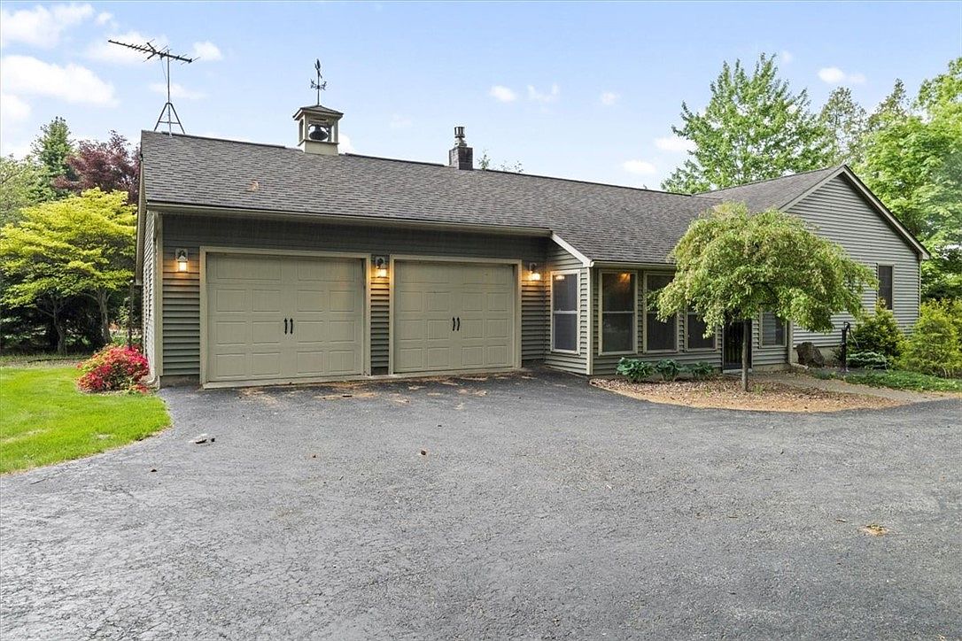 4935 Arbor Rd, Walworth, NY 14568 Zillow