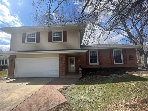 0S340 Jefferson St, Winfield, IL 60190