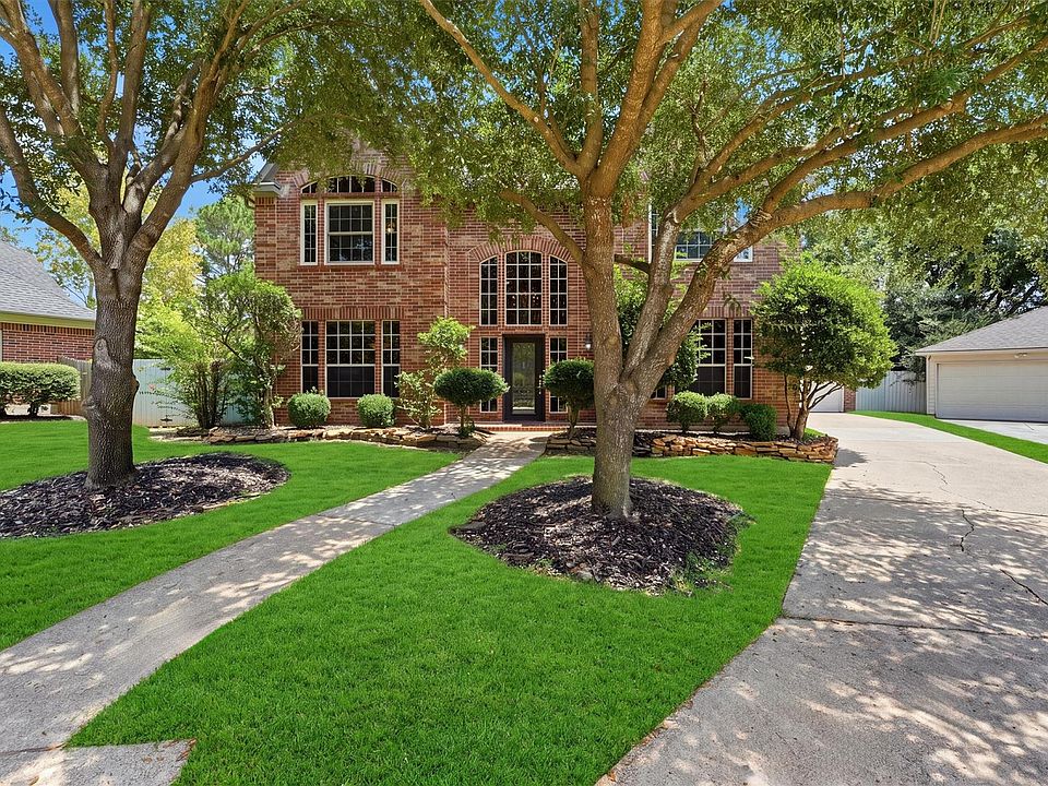 1st image of 7807 Mayglen Ln