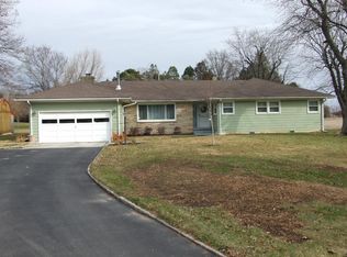 1270 North Dr, Fostoria, OH 44830