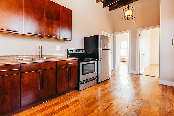 Rented by Nooklyn NYC LLC | media 10