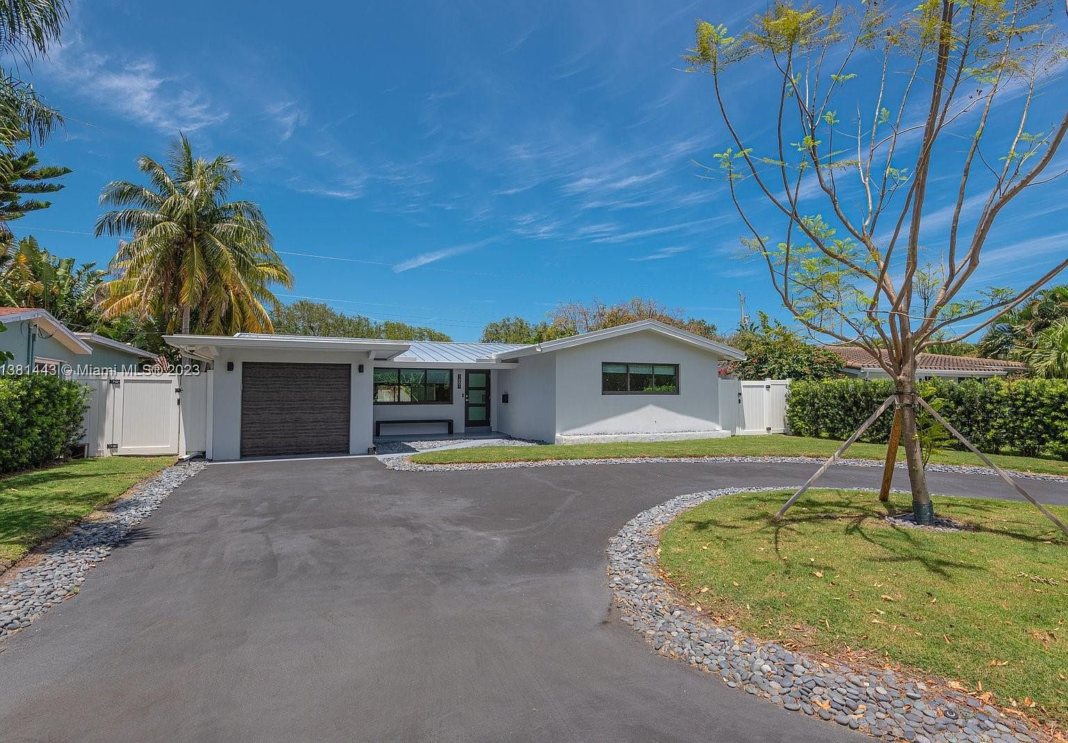 1881 NE 27th St, Lighthouse Pt, FL 33064 MLS A11381443 Zillow