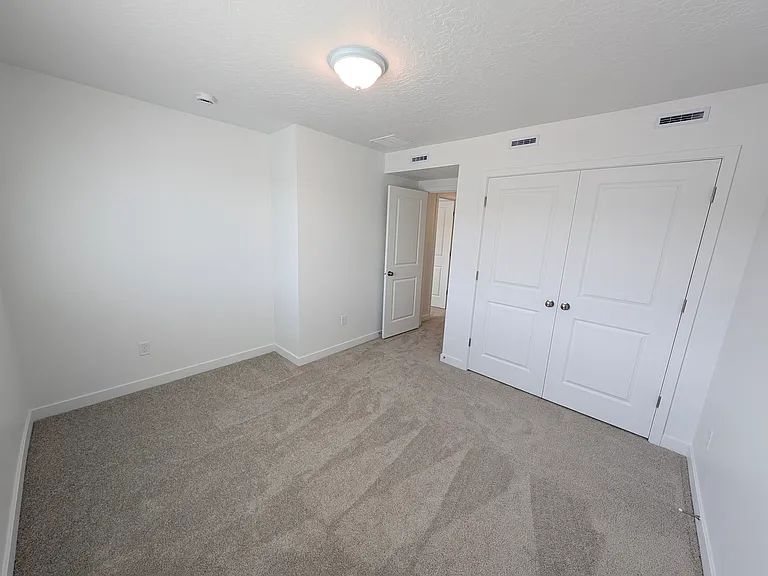 1578 W Viola Ln — Photo 25