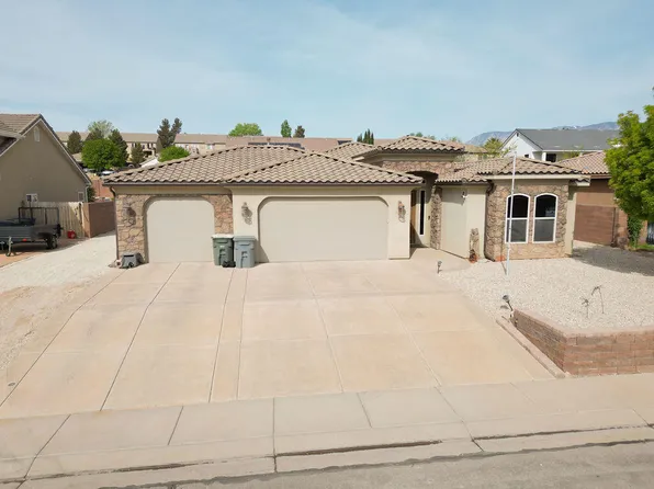 972 S Peachtree Dr, Toquerville, UT 84774