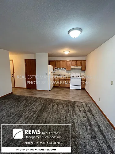 122 Maine St Photo 1