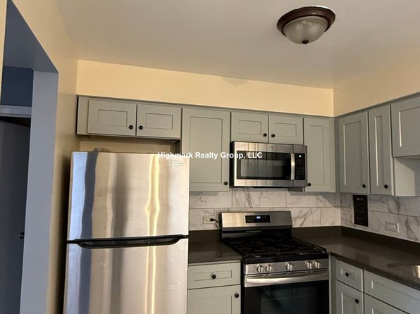 628 N Lincoln Ave #103