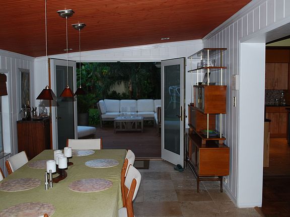 Dinning Room to Back Deck