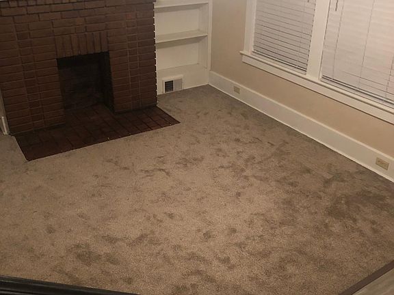 Living Room - Decorative Fireplace